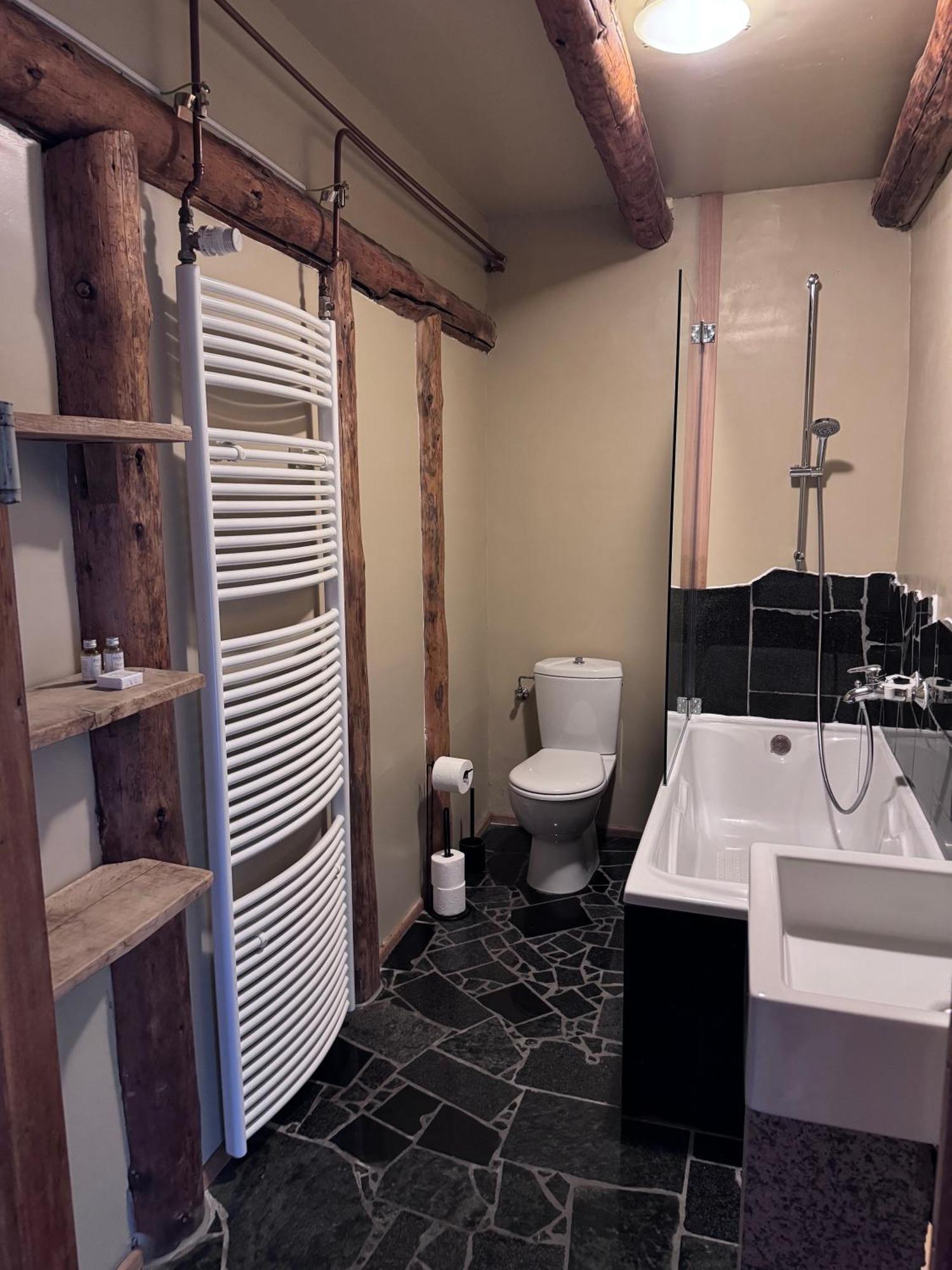 Buteo Chambres D'Hotes & Espresso Lesterny Zewnętrze zdjęcie