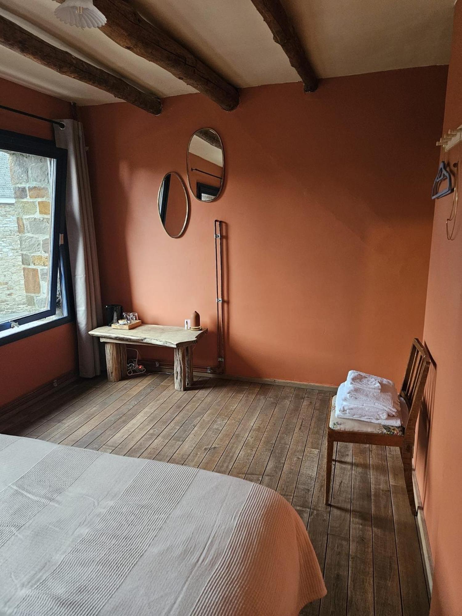 Buteo Chambres D'Hotes & Espresso Lesterny Zewnętrze zdjęcie